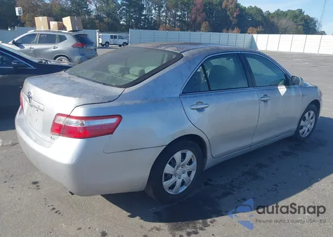 2008 Toyota Camry Le z USA, uszkodzony, nr VIN 4T1BE46K58U790728